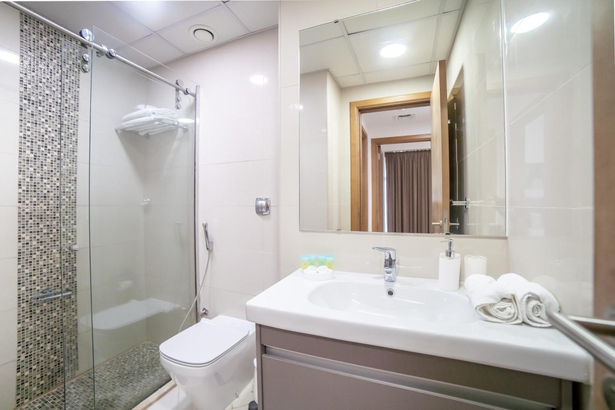 Continental Tower, Dubai Marina - Luton Vacation Homes Rom bilde