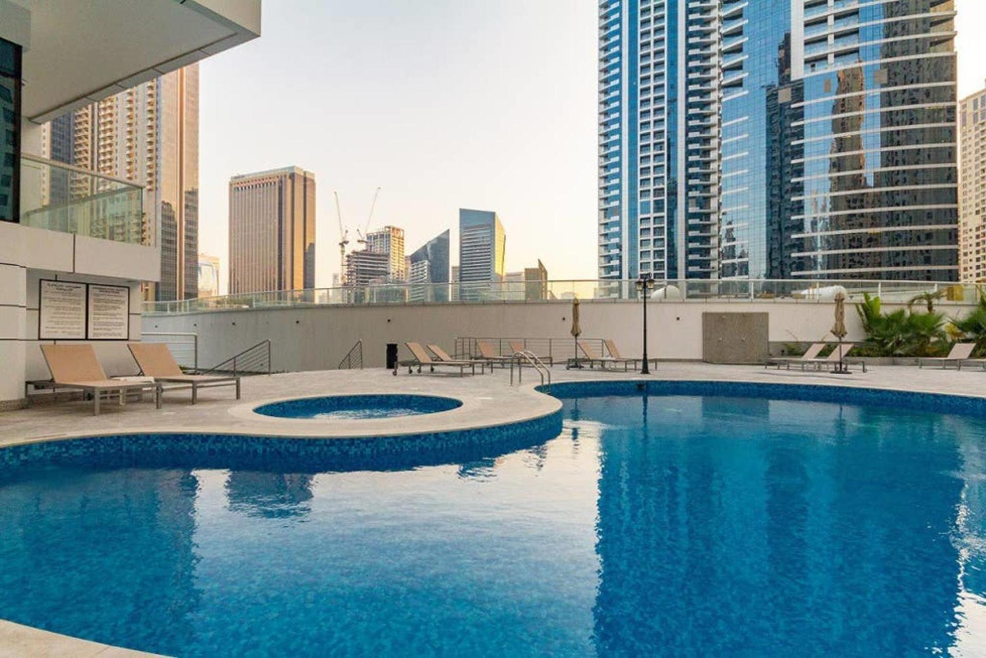 Continental Tower, Dubai Marina - Luton Vacation Homes Eksteriør bilde